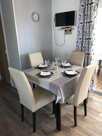 Hotel Camping Les Sables Du Midi Valras-Plage Zewnętrze zdjęcie